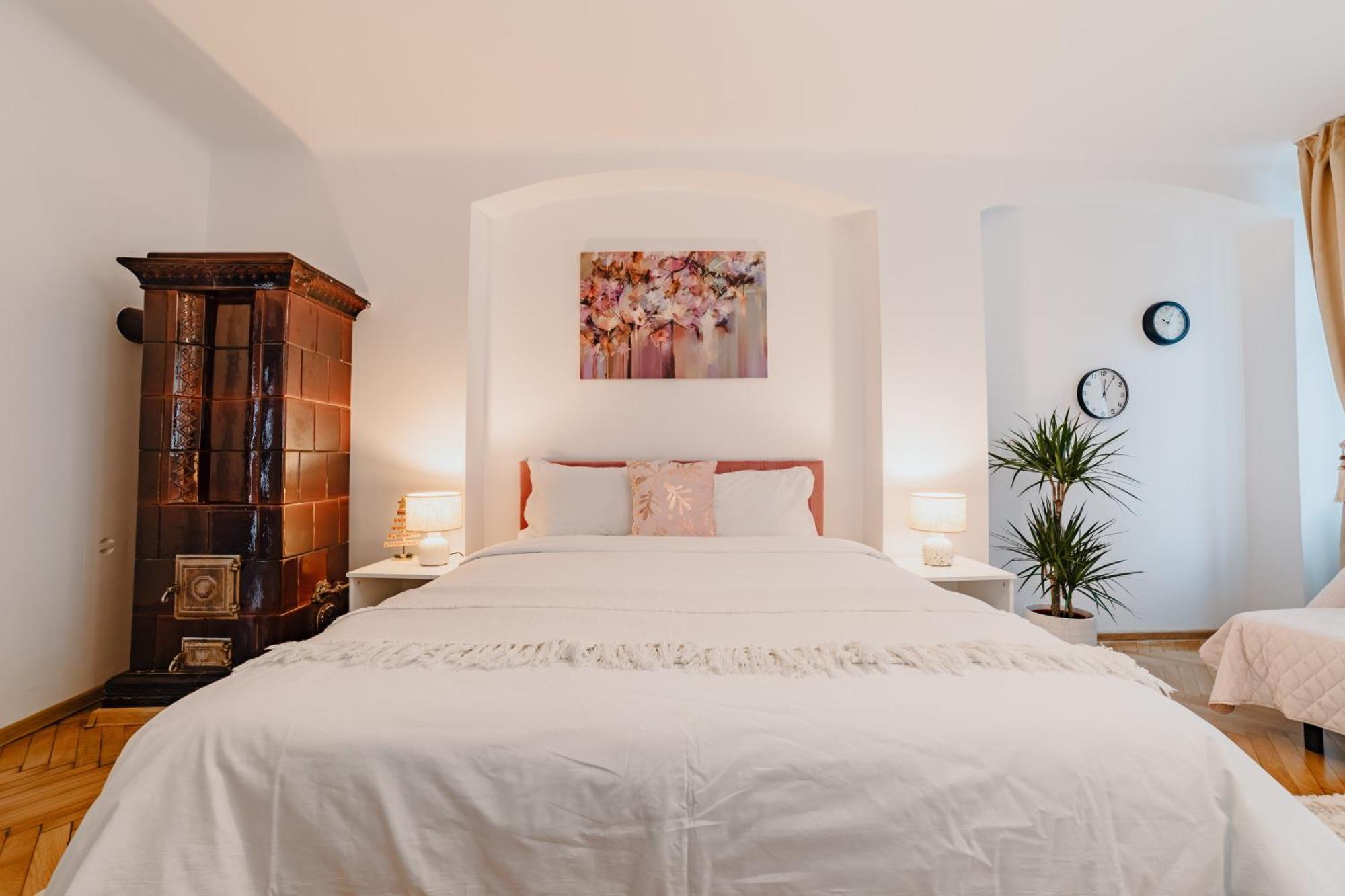 Anastasia Apartments With Parking Брашов Екстер'єр фото